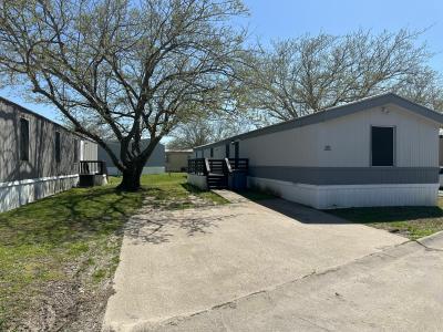 Mobile Home at 420 W Lawson Rd, Lot #128 Lot 4128 Dallas, TX 75253