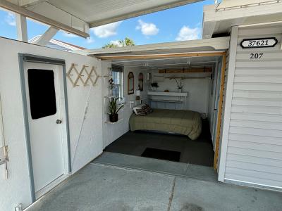 Photo 3 of 14 of home located at 37621 Crimson Lane Zephyrhills, FL 33541