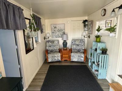 Photo 4 of 14 of home located at 37621 Crimson Lane Zephyrhills, FL 33541