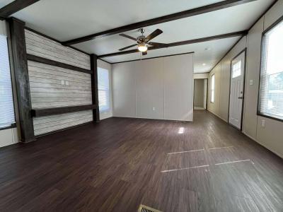 Photo 5 of 30 of home located at 113 Betty Street #Be113 Conroe, TX 77301