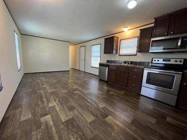 2019 Adventure Mobile Home