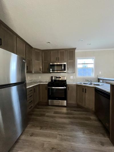 Photo 5 of 40 of home located at 2106 Cardinal Lane NW #353 Stewartville, MN 55976