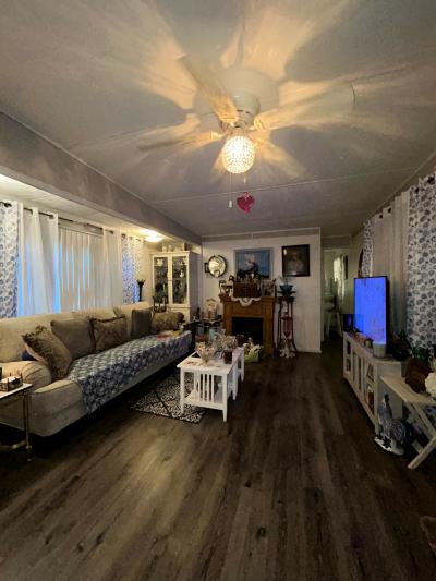 Photo 4 of 13 of home located at 453 Holiday Blvd Lakeland, FL 33815