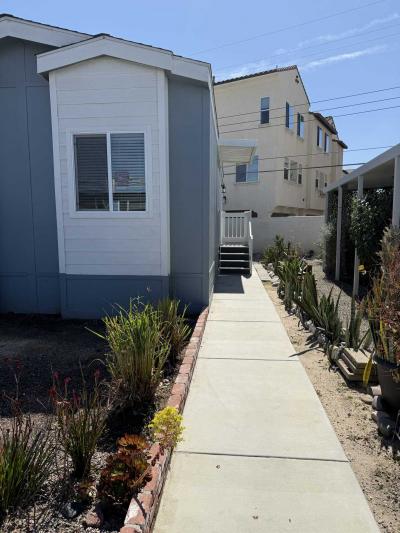 Photo 3 of 20 of home located at 1973 Newport Blvd #50 Costa Mesa, CA 92627