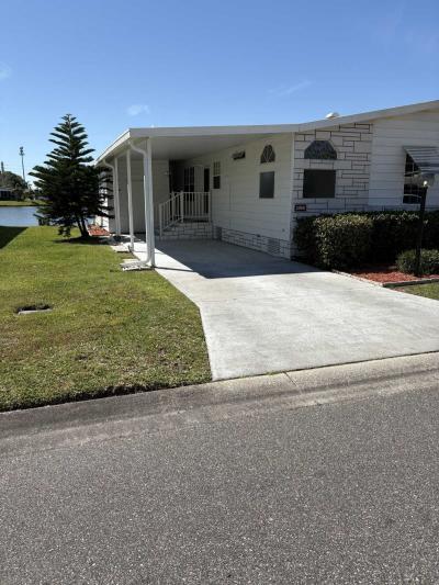 Mobile Home at 2366 Lakes Of Melbourne Dr. Melbourne, FL 32904