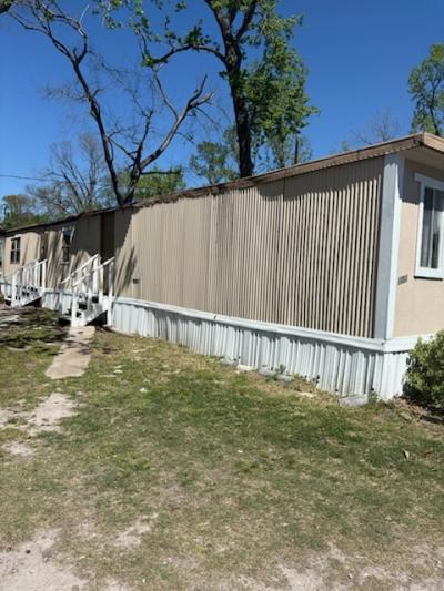 Photo 4 of 8 of home located at 5711 Yale Street Houston, TX 77076