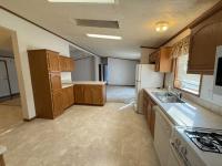 2001 Commodore Manufactured Home