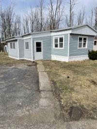 1990 Manufactured Home