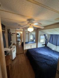 1993 Manufactured Home