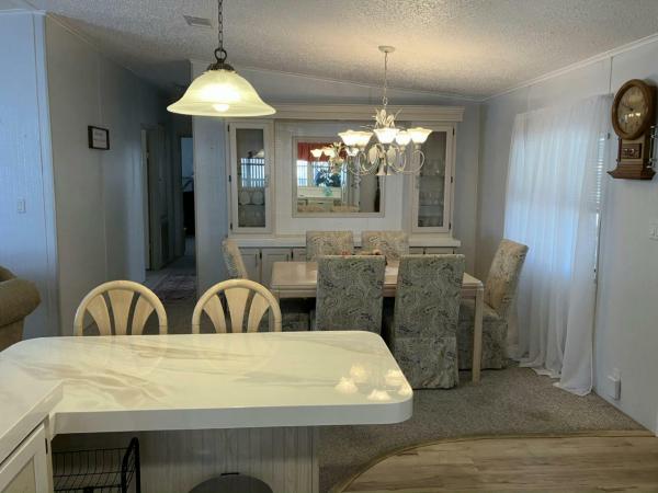 1993 Palm Harbor Manufactured Home