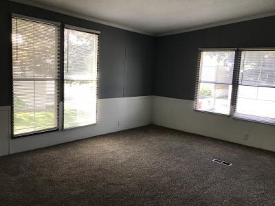 Mobile Home at 5001 South Ave Lot 180 Toledo, OH 43615