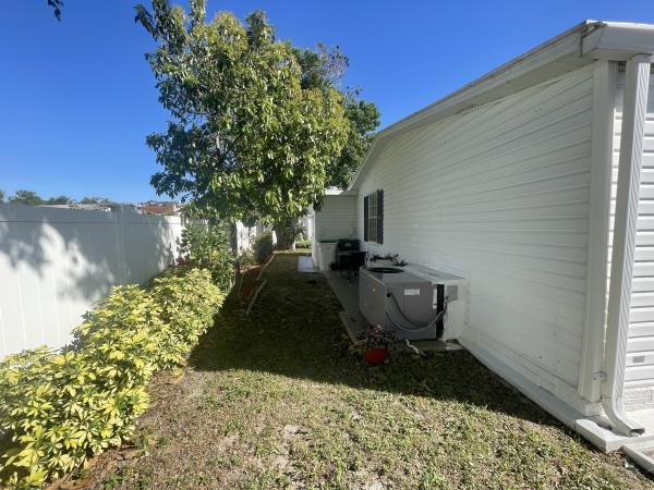 1993 Mobile Home