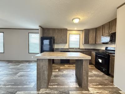 Photo 5 of 39 of home located at 38054 Pardo #395 Clinton Township, MI 48038