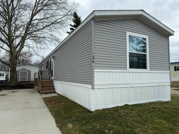 2019 Champion Mobile Home