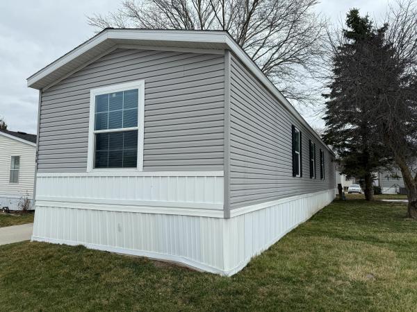 2019 Champion Mobile Home