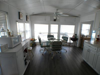Photo 5 of 8 of home located at 10354 Smooth Water Dr. Site 301 Hudson, FL 34667