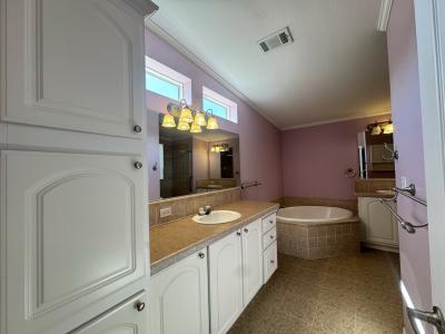 Photo 6 of 12 of home located at 960 SE Ninja St Crystal River, FL 34429