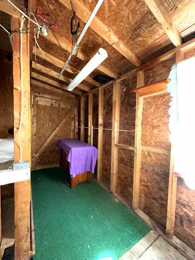 Photo 5 of 9 of home located at 329 Albion Ave Lakeland, FL 33815