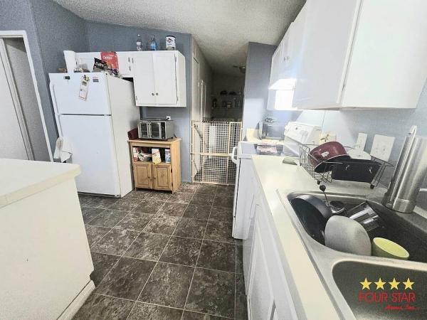 1995 OAKS  Home