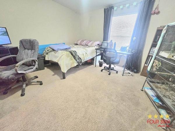 1995 OAKS  Home