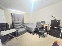 1995 OAKS  Home