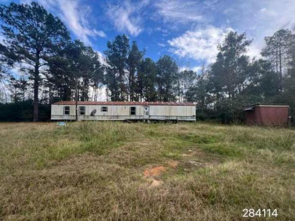 1999 REDMAN Mobile Home For Sale
