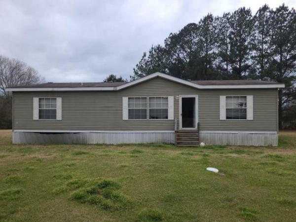 Photo 1 of 1 of home located at Repo Depot (Refurb Lot Only) 500 W Presley Blvd (Main Lot 9 McComb, MS 39648
