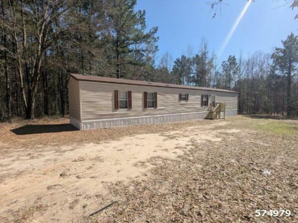 Photo 1 of 2 of home located at 570 County Road 3325 Atlanta, TX 75551