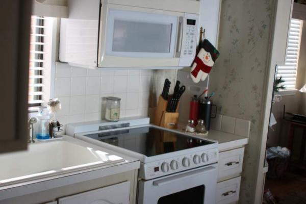 1989 Castle Manufactured Home