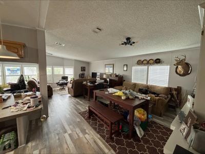 Photo 5 of 12 of home located at 446 Redwood Drive Sebring, FL 33876
