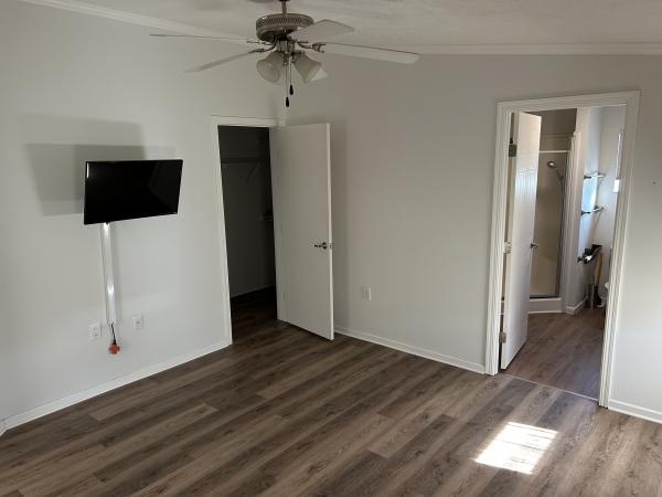 2005 Skyline 8807CTB Mobile Home