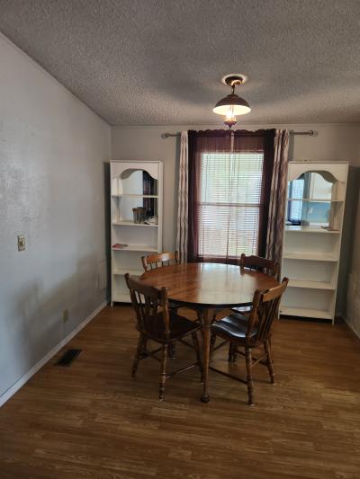 Photo 5 of 7 of home located at 154 Juliana Blvd. Auburndale, FL 33823