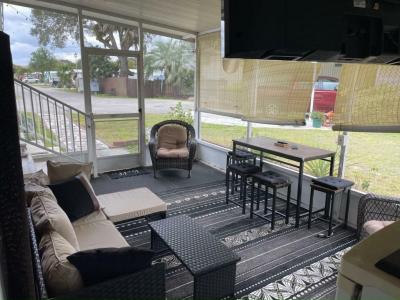 Photo 3 of 17 of home located at 17 Lakeview Dr. Fruitland Park, FL 34731