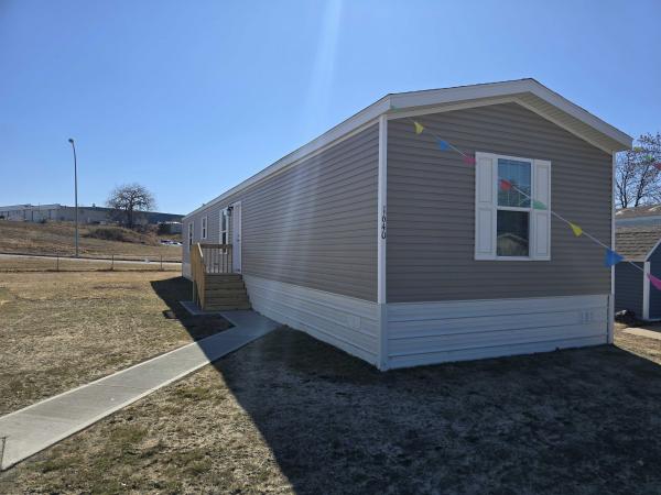 2025 Champion - Topeka Mobile Home