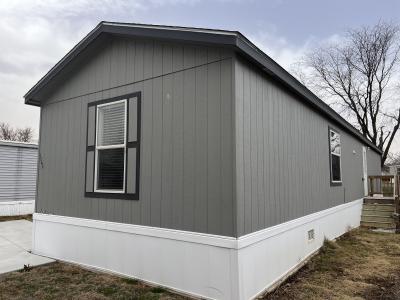 Photo 4 of 28 of home located at 1823 SW 12th #122 Lincoln, NE 68522