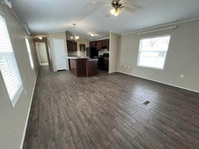 Photo 5 of 28 of home located at 1823 SW 12th #122 Lincoln, NE 68522