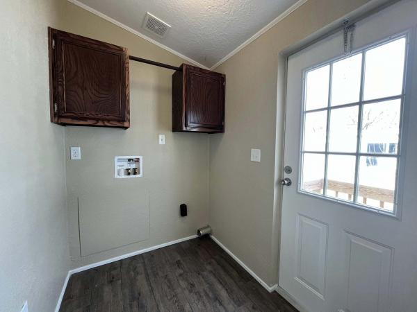 2021 Solitaire Mobile Home