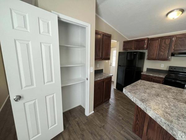 2021 Solitaire Mobile Home