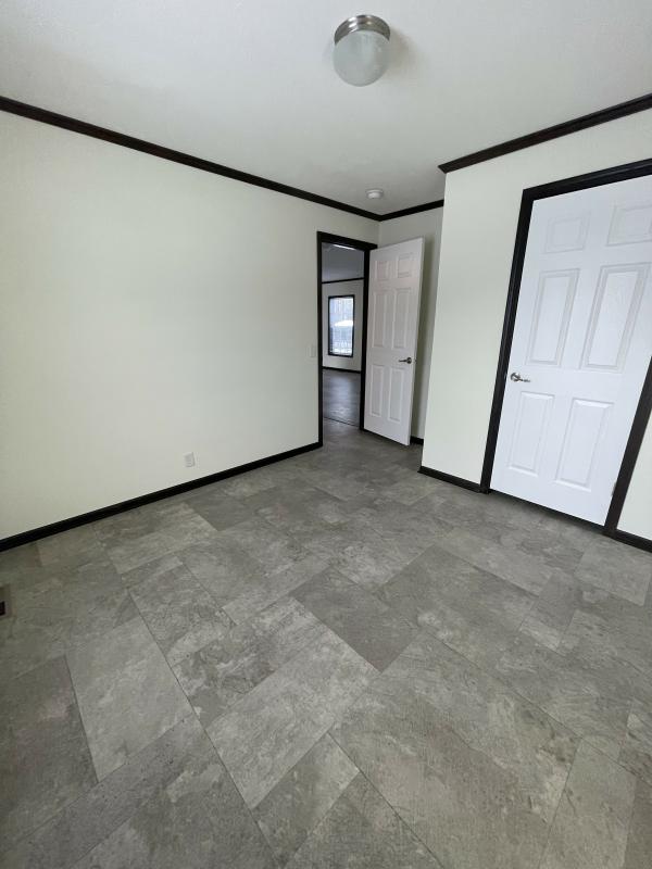 2019 Skyline - Sugar Creek Mobile Home