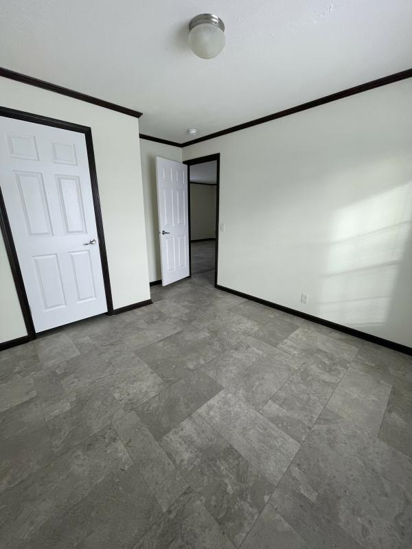 2019 Skyline - Sugar Creek Mobile Home