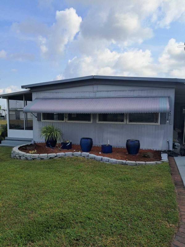 1972 Skyline HS Mobile Home