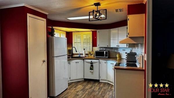 1983 BAYS  Home