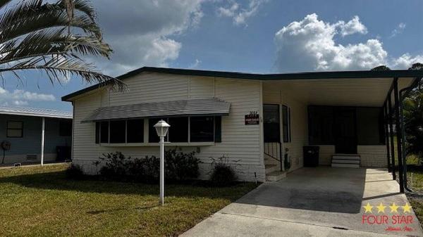 Photo 1 of 2 of home located at 2064 E Lakeview Sebastian, FL 32958