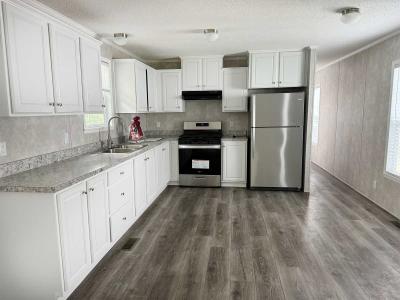 Photo 2 of 9 of home located at 1 Ems B37 Lot 81 Warsaw, IN 46582