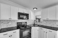 1985 MARL Manufactured Home
