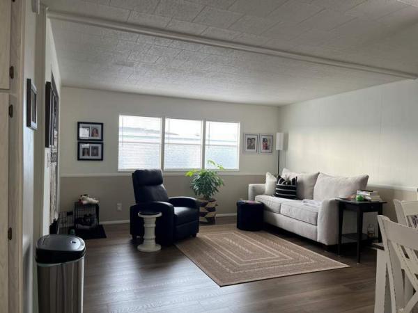 1972 ALPH Manufactured Home