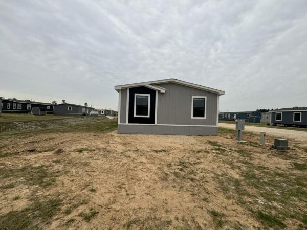 2025 Clayton 5sNXT28684A Mobile Home