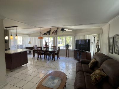 Photo 4 of 14 of home located at 6503 NW 34th Ave Coconut Creek, FL 33073