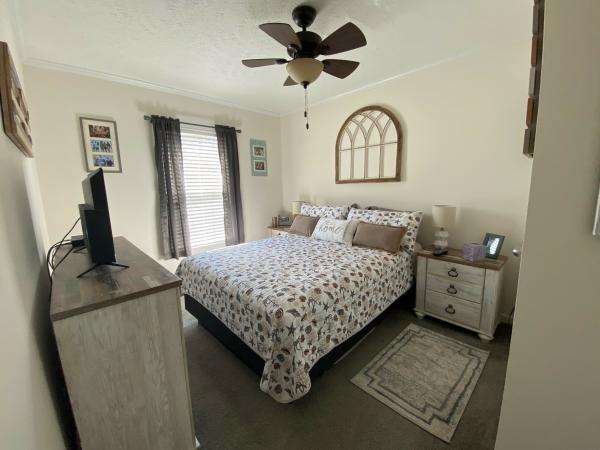 2019 SCHU 57JEN2 Mobile Home
