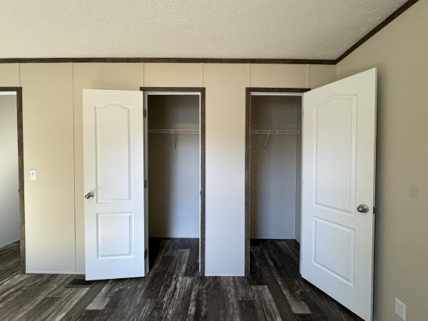 2021 Clayton - Wakarusa  Home